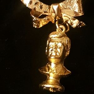 Vintage 3D Kennedy brooch pin